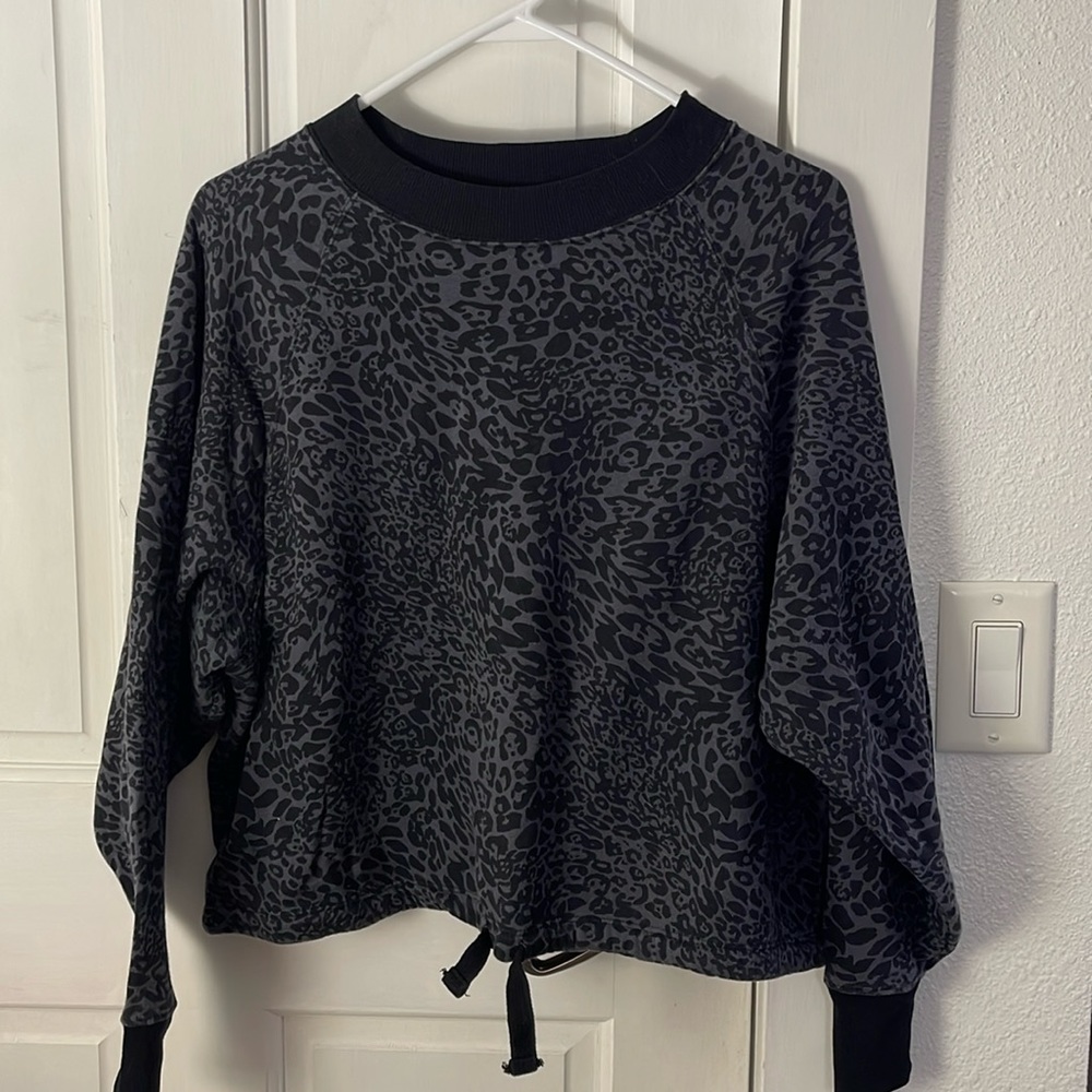 Old Navy Active Crew Neck Sweater